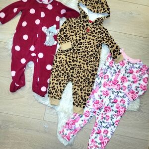 NWOT, beautiful winter Fleece/ Cotton Pajamas,  6m